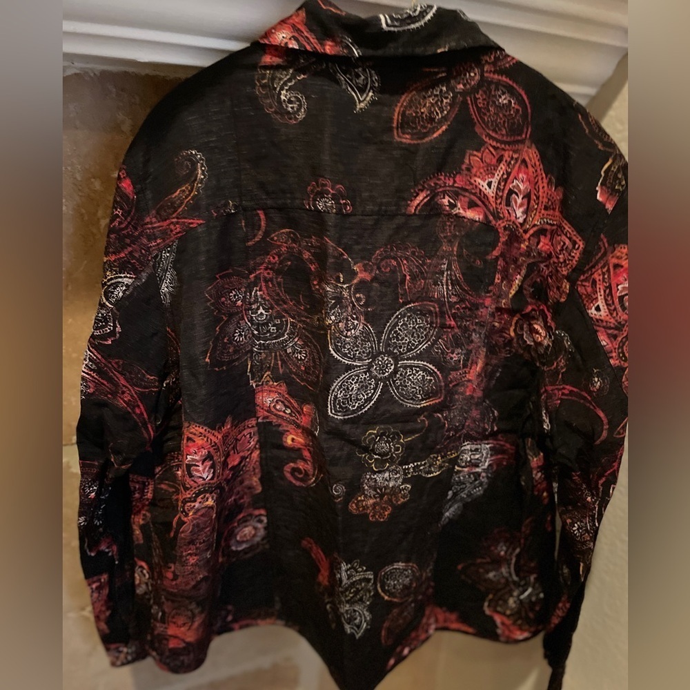 Chico's Vibrant Black Paisley Floral Linen Silk Button Blouse Blazer Jacket XL - Picture 3 of 7